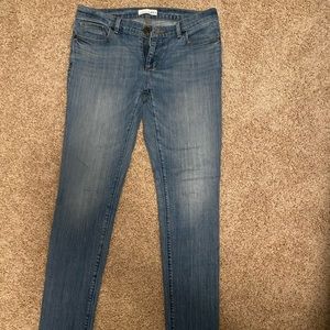 Loft Jeans sizes 4-8, great condition, skinny straight leg fit